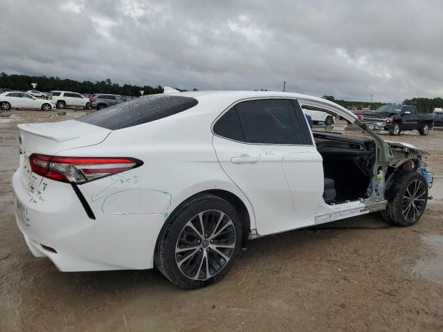 4T1B11HK1KU217873 - 2019 TOYOTA CAMRY L WHITE photo 3