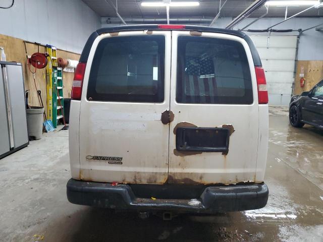 1GCWGFCA6C1139173 - 2012 CHEVROLET EXPRESS G2 WHITE photo 6