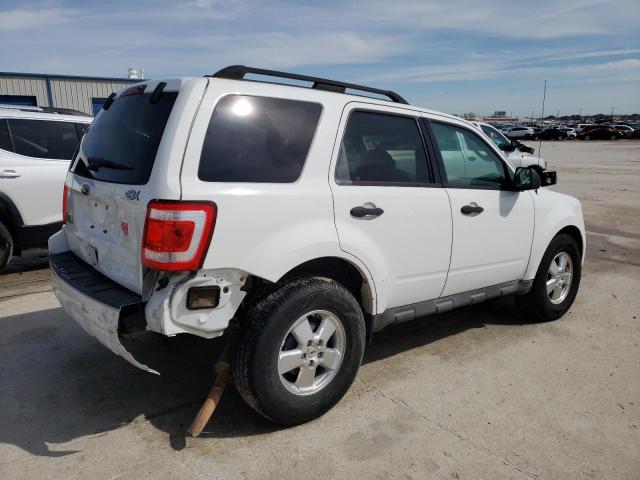 1FMCU0D77BKB36119 - 2011 FORD ESCAPE XLT WHITE photo 3