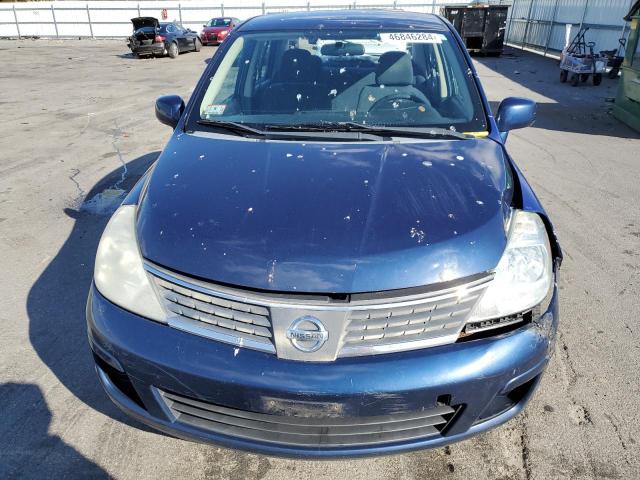 3N1BC11E78L401823 - 2008 NISSAN VERSA S BLUE photo 5