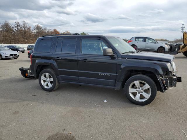 1C4NJRFB5ED549516 - 2014 JEEP PATRIOT LATITUDE BLACK photo 4