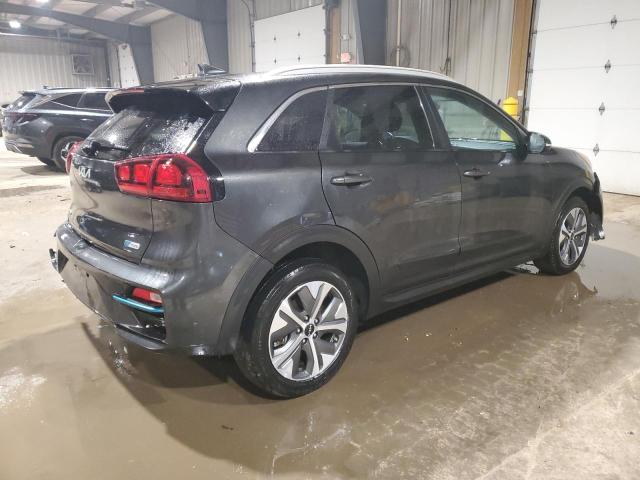 KNDCC3LGXN5159746 - 2022 KIA NIRO S GRAY photo 3