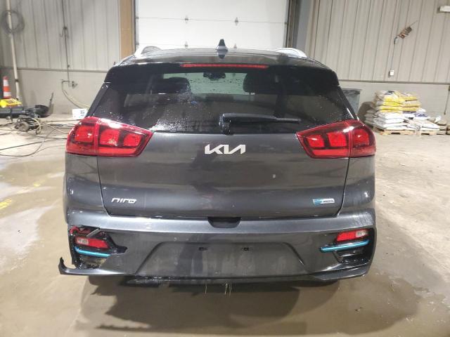 KNDCC3LGXN5159746 - 2022 KIA NIRO S GRAY photo 6