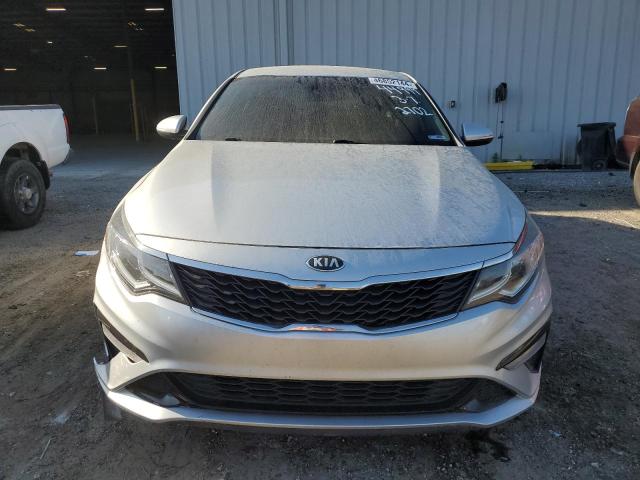 5XXGT4L32LG382702 - 2020 KIA OPTIMA LX SILVER photo 5