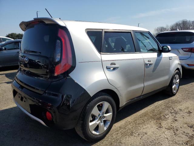 KNDJN2A29K7685806 - 2019 KIA SOUL SILVER photo 3