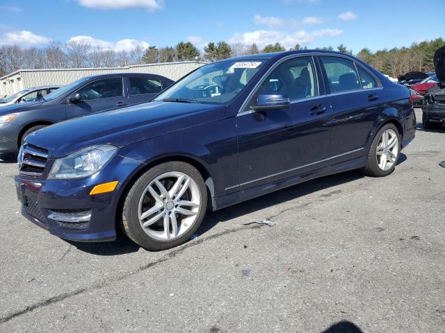 WDDGF8AB4EA940305 - 2014 MERCEDES-BENZ C 300 4MATIC BLUE photo 1