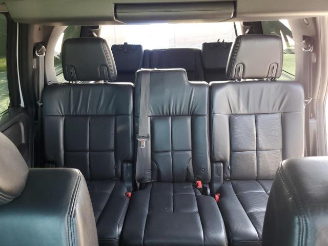 5LMJJ2H52AEJ05939 - 2010 LINCOLN NAVIGATOR თეთრი ფოტო 10