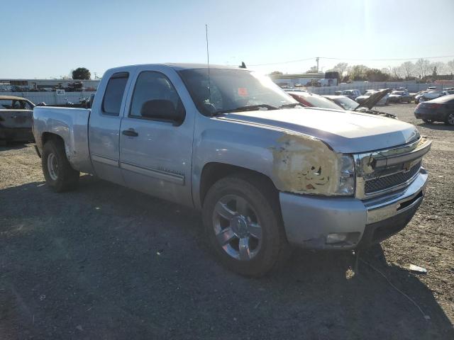 1GCRCSE0XDZ326862 - 2013 CHEVROLET SILVERADO C1500 LT SILVER photo 4