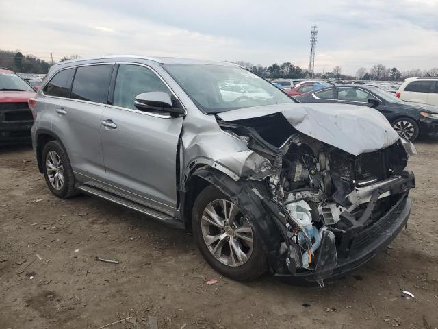 5TDJKRFHXFS201751 - 2015 TOYOTA HIGHLANDER XLE Gümüş foto 4