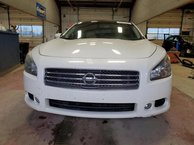 1N4AA51E99C859209 - 2009 NISSAN MAXIMA S WHITE photo 5