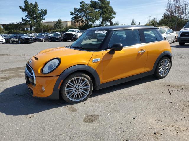 WMWXP7C55FT740898 - 2015 MINI COOPER S GOLD photo 1