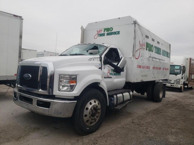 1FDXF7DX5KDF04886 - 2019 FORD F750 SUPER DUTY WHITE photo 2