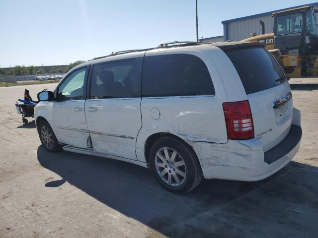 2A4RR8DX2AR448468 - 2010 CHRYSLER TOWN & COU TOURING PLUS WHITE photo 2