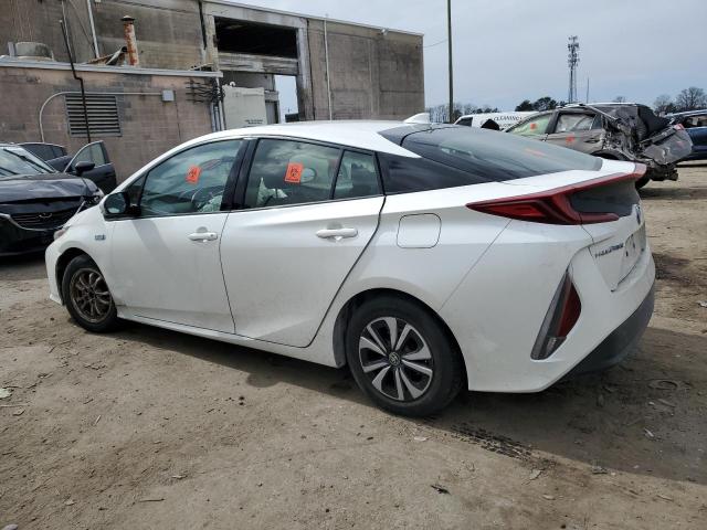 JTDKARFP2H3045045 - 2017 TOYOTA PRIUS PRIM WHITE photo 2