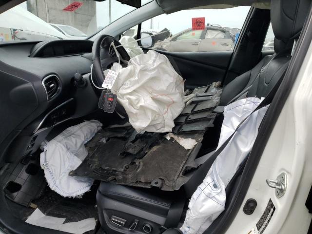 JTDKARFP2H3045045 - 2017 TOYOTA PRIUS PRIM WHITE photo 7