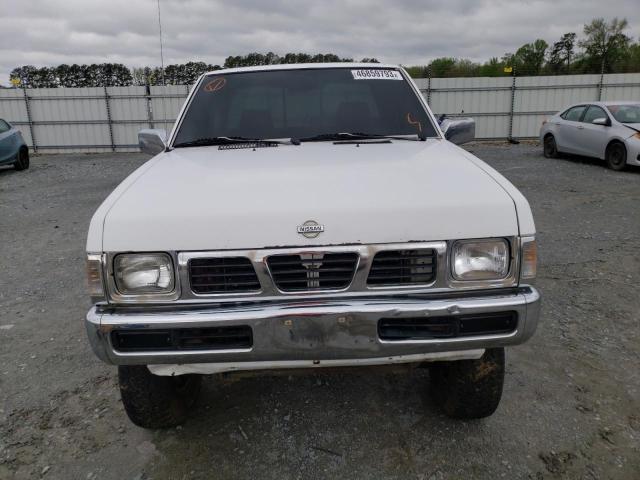 1N6HD16Y3SC302715 - 1995 NISSAN TRUCK KING CAB SE WHITE photo 5