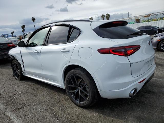 ZASPAJAN3M7D17836 - 2021 ALFA ROMEO STELVIO SPORT Weiß Foto 2