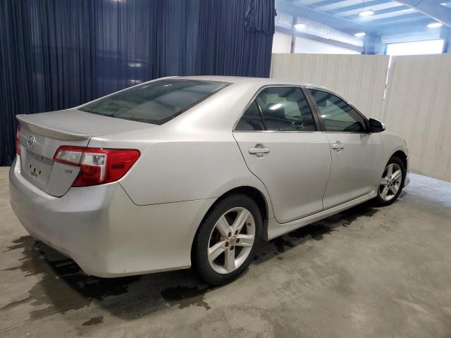4T1BF1FK7CU507637 - 2012 TOYOTA CAMRY BASE SILVER photo 3