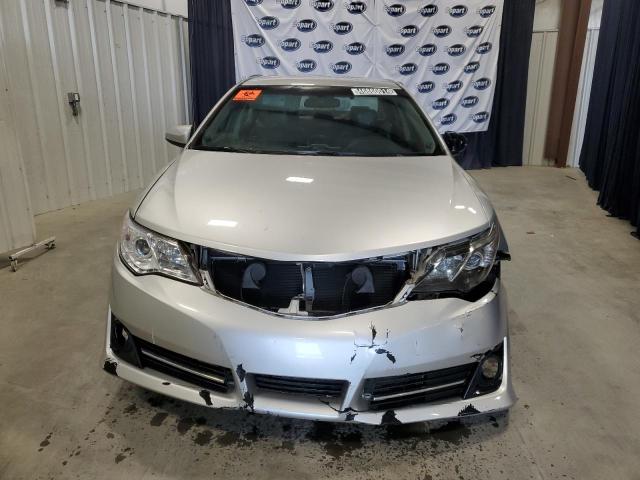 4T1BF1FK7CU507637 - 2012 TOYOTA CAMRY BASE SILVER photo 5