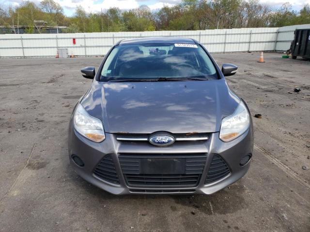 1FADP3F2XDL274355 - 2013 FORD FOCUS SE GRAY photo 5