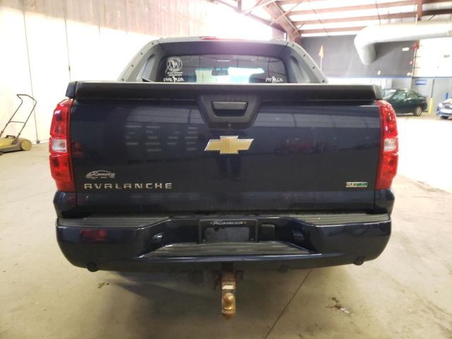 3GNTKFE33BG288583 - 2011 CHEVROLET AVALANCHE LT BLUE photo 6