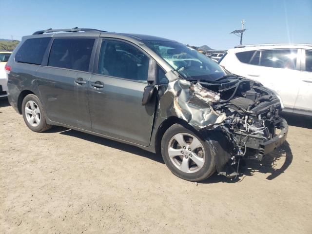 5TDKK3DC5CS209924 - 2012 TOYOTA SIENNA LE GRAY photo 4