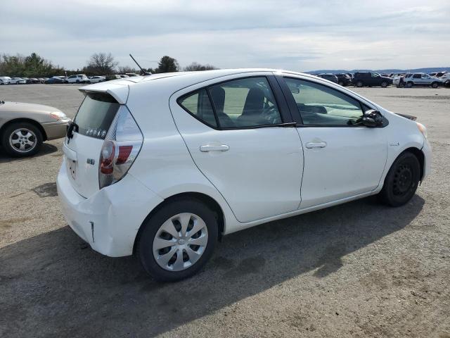 JTDKDTB37E1066780 - 2014 TOYOTA PRIUS C WHITE photo 3