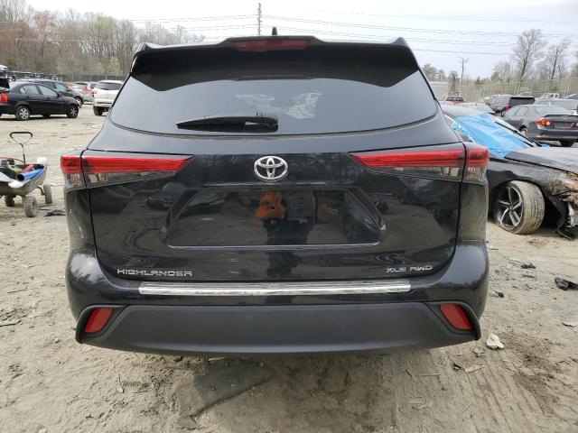 5TDGZRBH1NS172151 - 2022 TOYOTA HIGHLANDER XLE Schwarz Foto 6