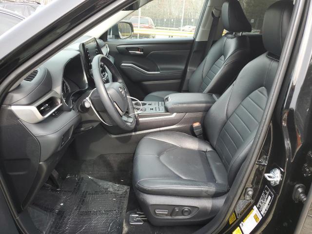 5TDGZRBH1NS172151 - 2022 TOYOTA HIGHLANDER XLE Schwarz Foto 7