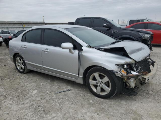 19XFA1F69BE044310 - 2011 HONDA CIVIC LX-S 银色 照片 4