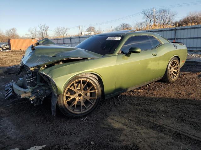 2C3CDZFJ6KH581240 - 2019 DODGE CHALLENGER R/T SCAT PACK GREEN photo 1