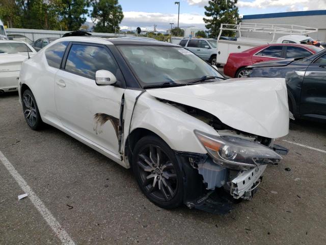 JTKJF5C76GJ019223 - 2016 TOYOTA SCION TC 白色 照片 4