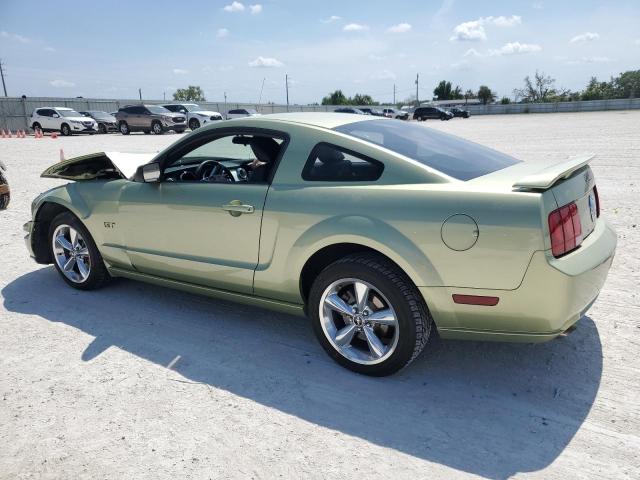 1ZVFT82H065225322 - 2006 FORD MUSTANG GT GREEN photo 2