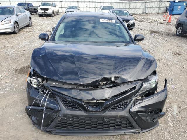 4T1S11AK5RU217640 - 2024 TOYOTA CAMRY SE NIGHT SHADE BLACK photo 5