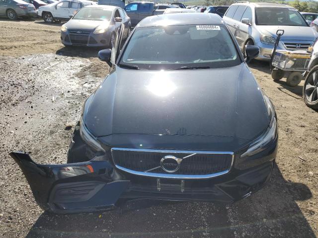 7JRA22TK4KG003440 - 2019 VOLVO S60 T6 MOMENTUM BLACK photo 5