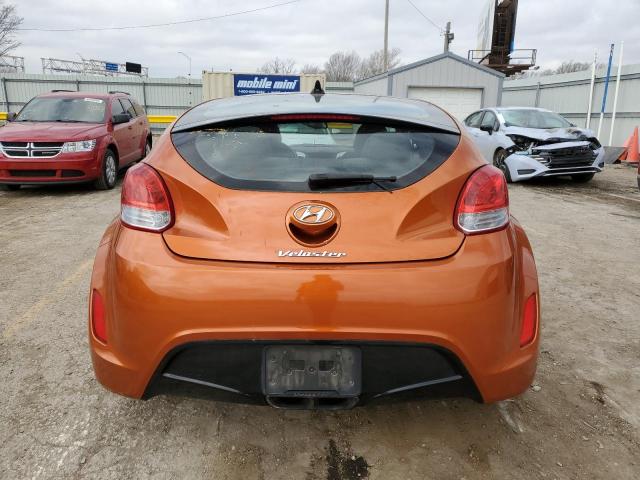 KMHTC6ADXCU030947 - 2012 HYUNDAI VELOSTER ORANGE photo 6