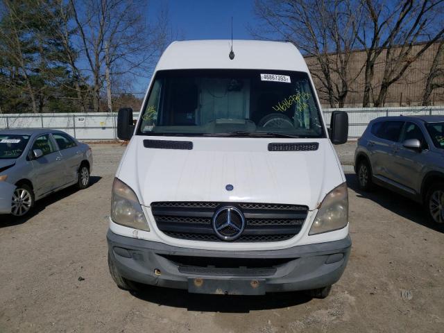 WD3PE8CB7B5572632 - 2011 MERCEDES-BENZ SPRINTER 2500 WHITE photo 5