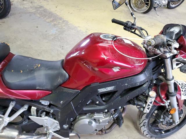 JS1VP53A772102293 - 2007 SUZUKI SV650 RED photo 5