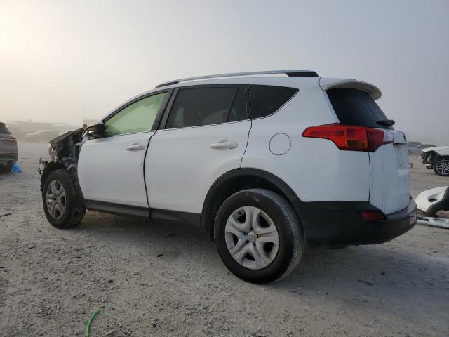 JTMZFREV2FJ034734 - 2015 TOYOTA RAV4 LE WHITE photo 2