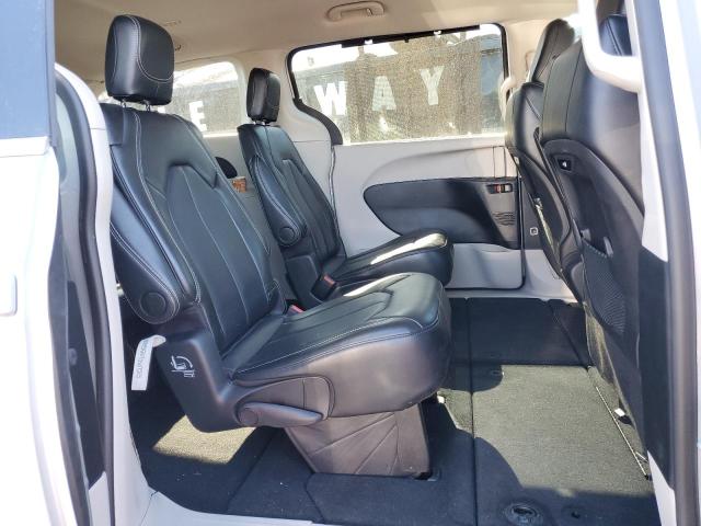 2C4RC1BG0RR140020 - 2024 CHRYSLER PACIFICA TOURING L 银色 照片 11