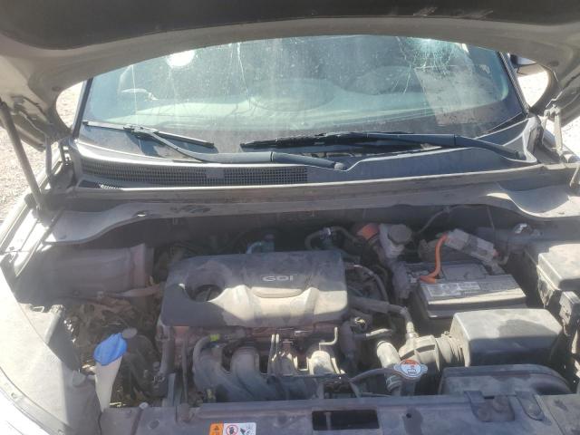 KNDJN2A2XK7015617 - 2019 KIA SOUL SILVER photo 12