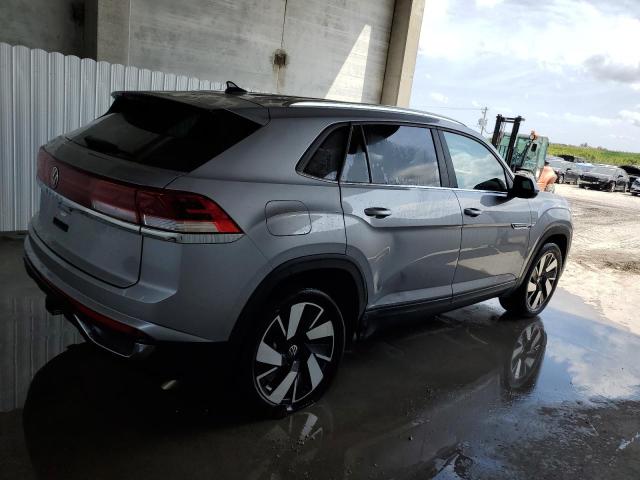1V2WE2CA2RC219242 - 2024 VOLKSWAGEN ATLAS CROS SE Gris photo 3