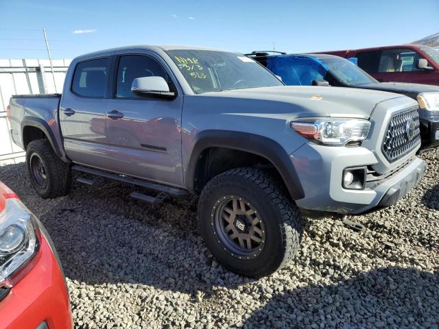 3TMCZ5AN5KM202293 - 2019 TOYOTA TACOMA DOUBLE CAB GRAY photo 4