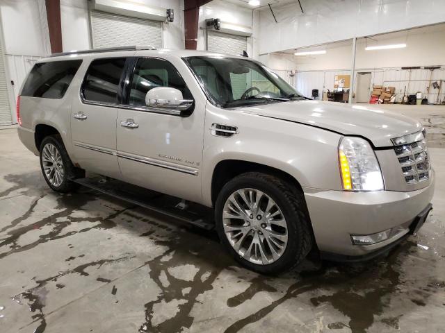 1GYFK262X9R154842 - 2009 CADILLAC ESCALADE ESV LUXURY TAN photo 4