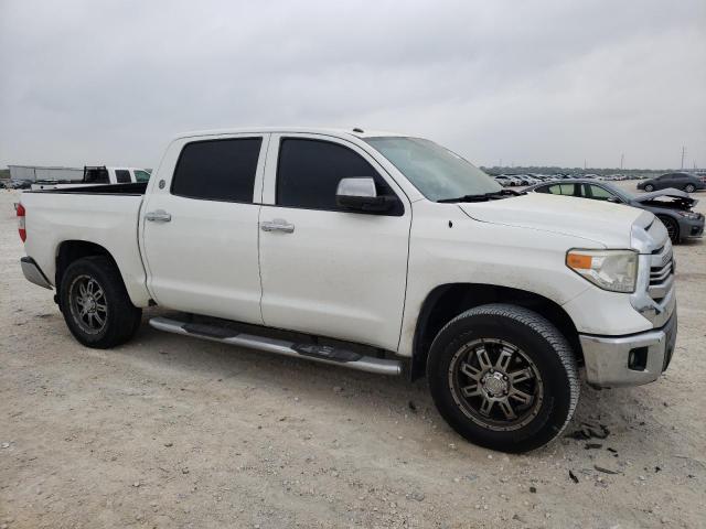 5TFEM5F17EX080791 - 2014 TOYOTA TUNDRA CREWMAX SR5 WHITE photo 4