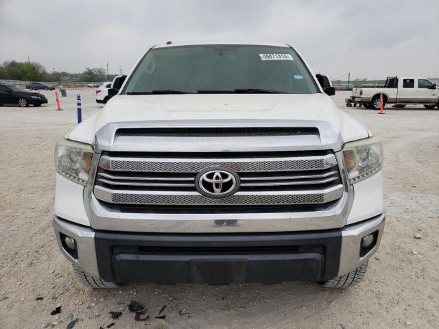 5TFEM5F17EX080791 - 2014 TOYOTA TUNDRA CREWMAX SR5 WHITE photo 5