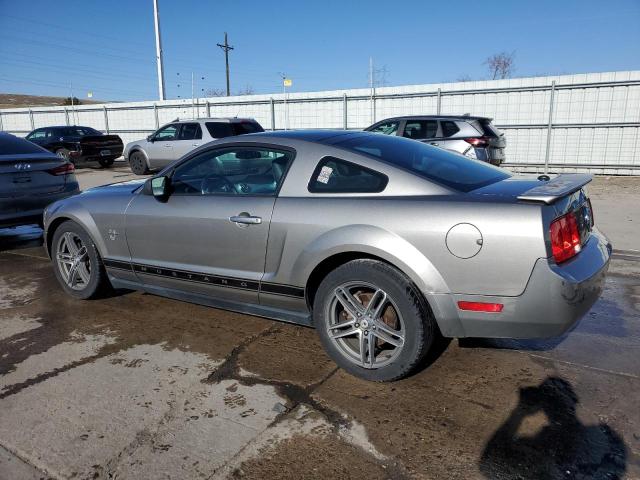 1ZVHT80N395100062 - 2009 FORD MUSTANG GRAY photo 2