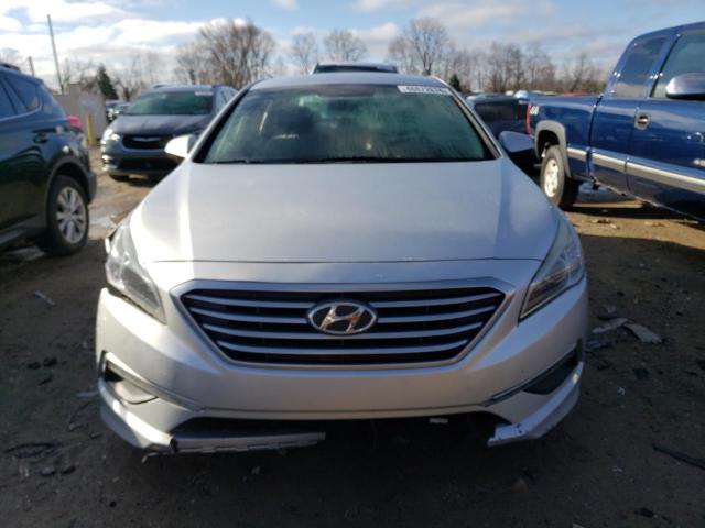 5NPE24AF5FH079560 - 2015 HYUNDAI SONATA SE SILVER photo 5