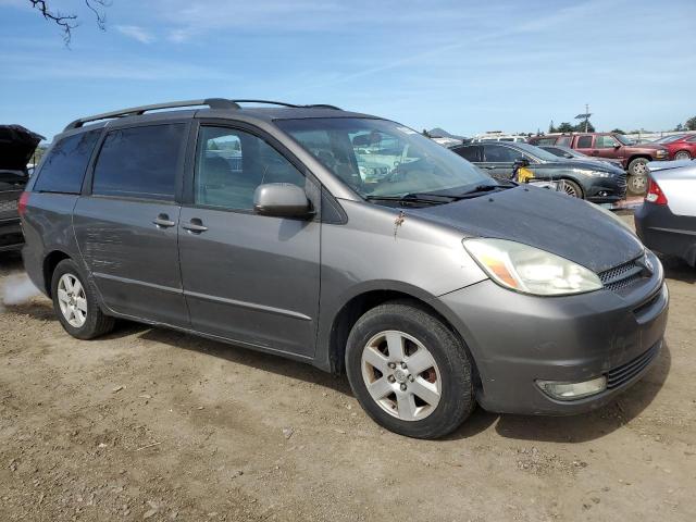 5TDZA22C44S118658 - 2004 TOYOTA SIENNA XLE GRAY photo 4