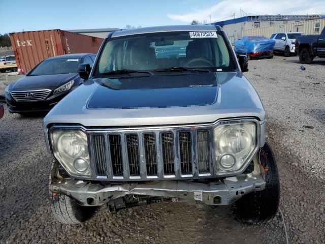 1J8GN28K88W276476 - 2008 JEEP LIBERTY SPORT SILVER photo 5